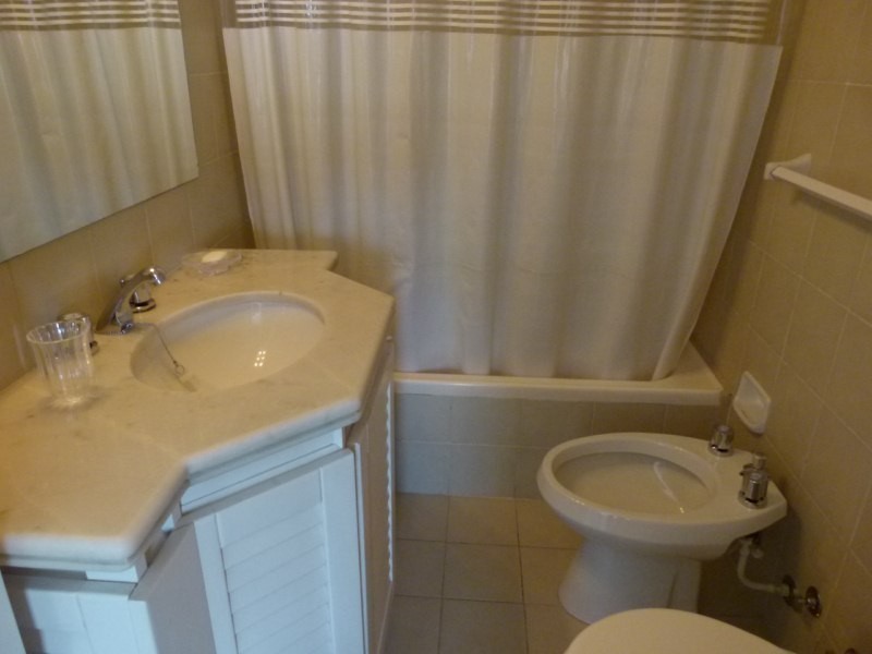 Departamento a metros de Playa Brava